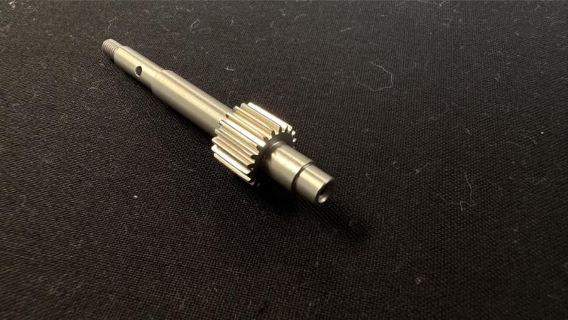 Top Shaft for SHARK Transmission Gearbox [Rhino Racing] RR-833